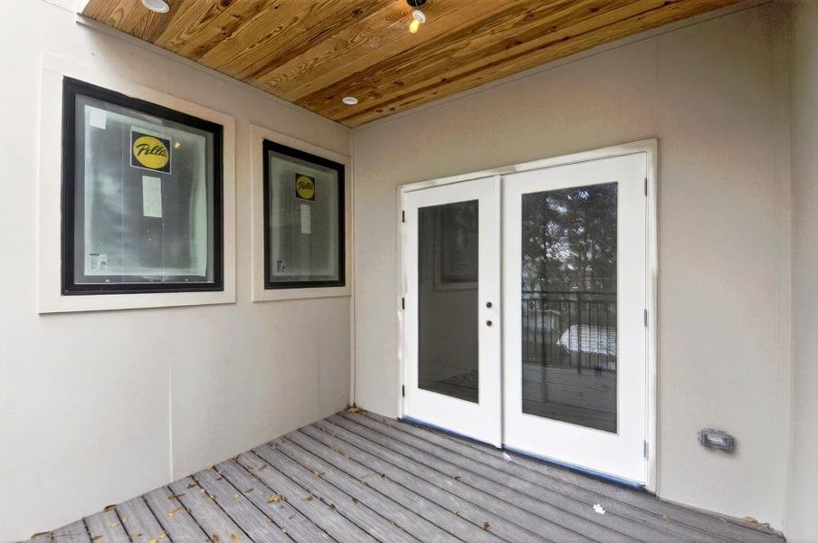Exterior details and patio area of a home in , Atlanta (Image 21).