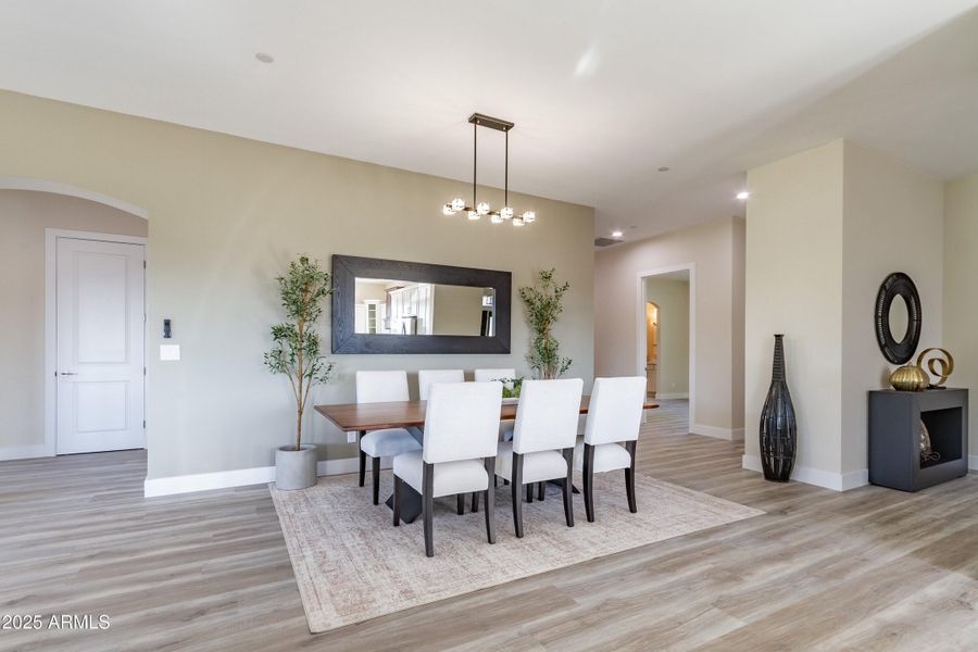 Interior 1580 Southview-9