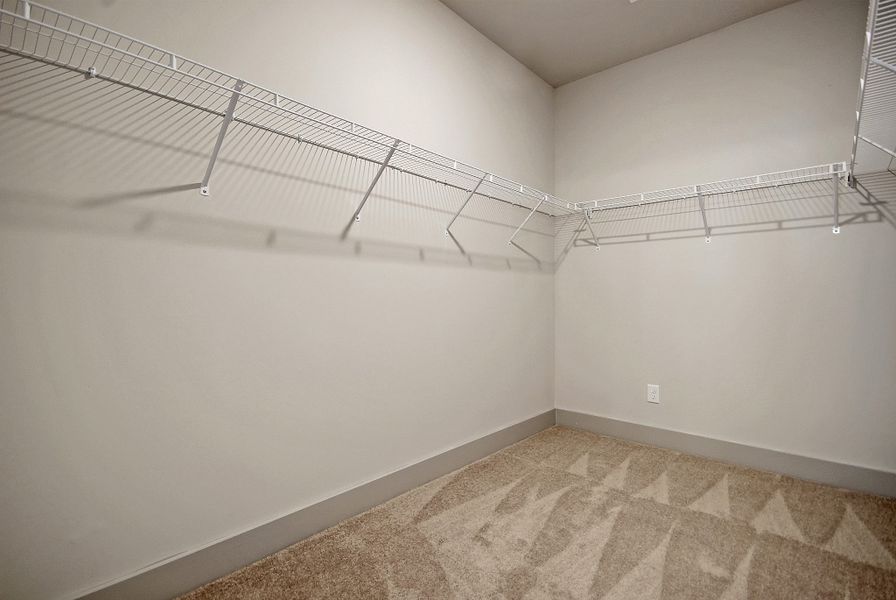 Harrington Master Closet