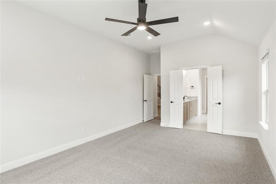 Spacious, unfurnished interior of a new home in Waterscape Classic 50s, Royse City (Image 32). Spacious, unfurnished interior of a new home in Waterscape Classic 50s, Royse City (Image 32).