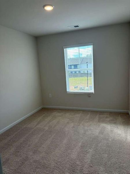 Spacious, unfurnished interior of a new home in , Jonesboro (Image 9).