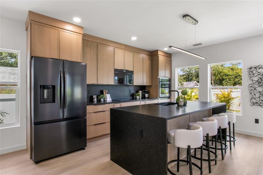 Furnished interior view inside a new home in , St. Petersburg (Image 33).