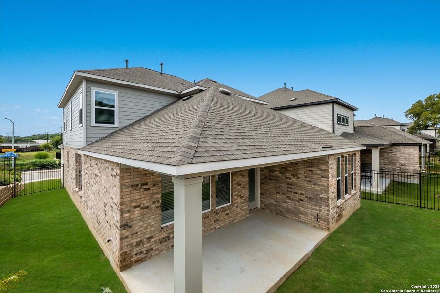 Image 26 of a home in Crown Ridge Manor. Image 26 of a home in Crown Ridge Manor.