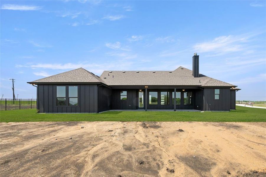 2850 FM No 878- Back-2