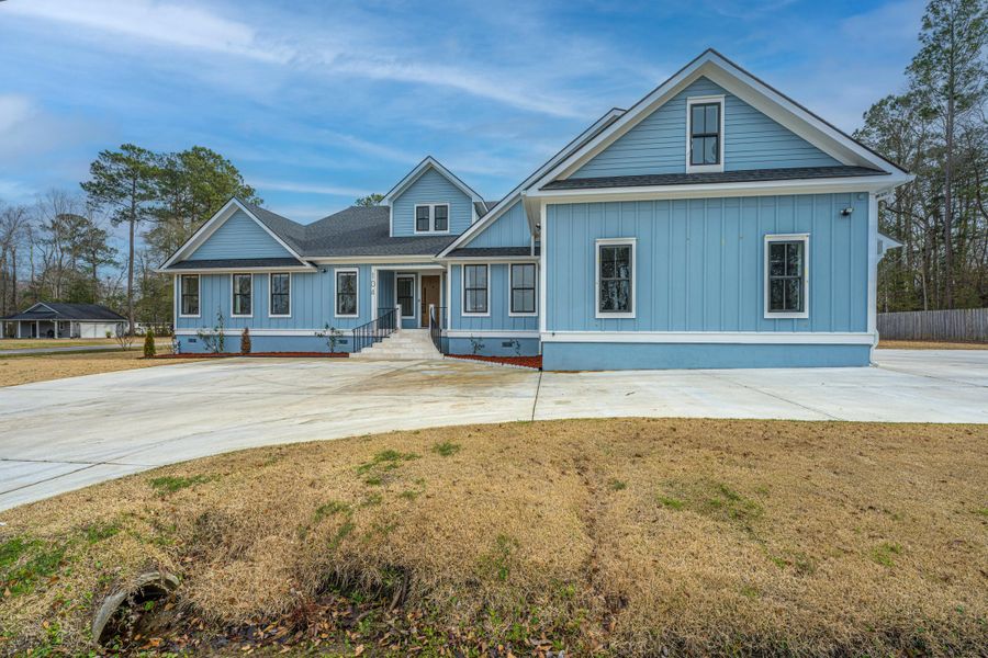 Front exterior of a new home in , Ladson, SC, highlighting curb appeal (Image 29). Front exterior of a new home in , Ladson, SC, highlighting curb appeal (Image 29).