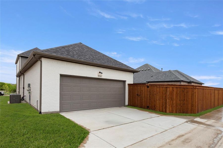 26. 9324 Blooming Ivy - Back 26. 9324 Blooming Ivy - Back