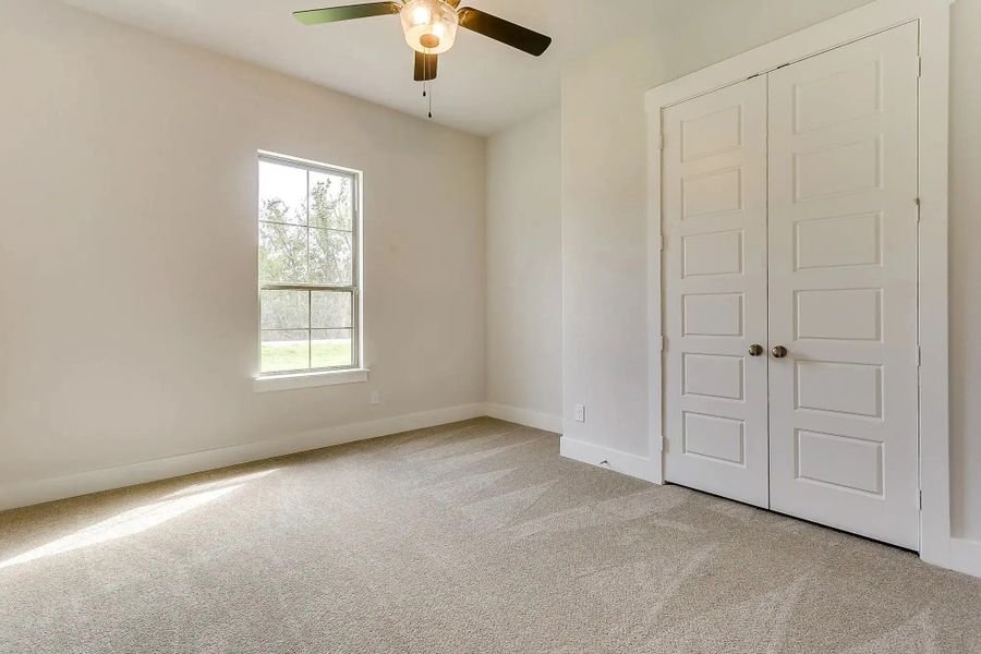 Representative unfurnished interior of a home built from the The Macy by Elmwood Custom Homes in Tuscan Estates, Waxahachie (Image 27). Representative unfurnished interior of a home built from the The Macy by Elmwood Custom Homes in Tuscan Estates, Waxahachie (Image 27).
