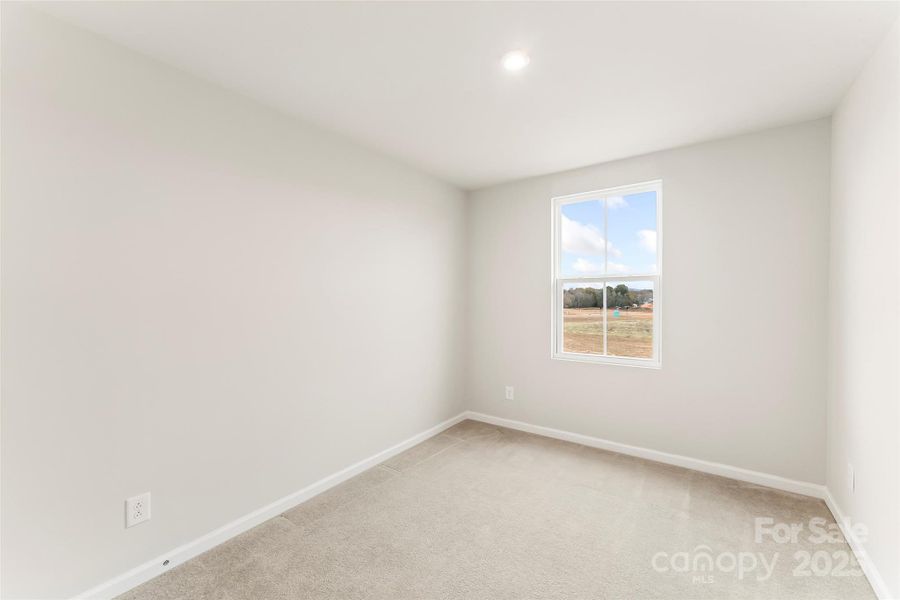 Spacious, unfurnished interior of a new home in Bear Park, Hickory (Image 25).