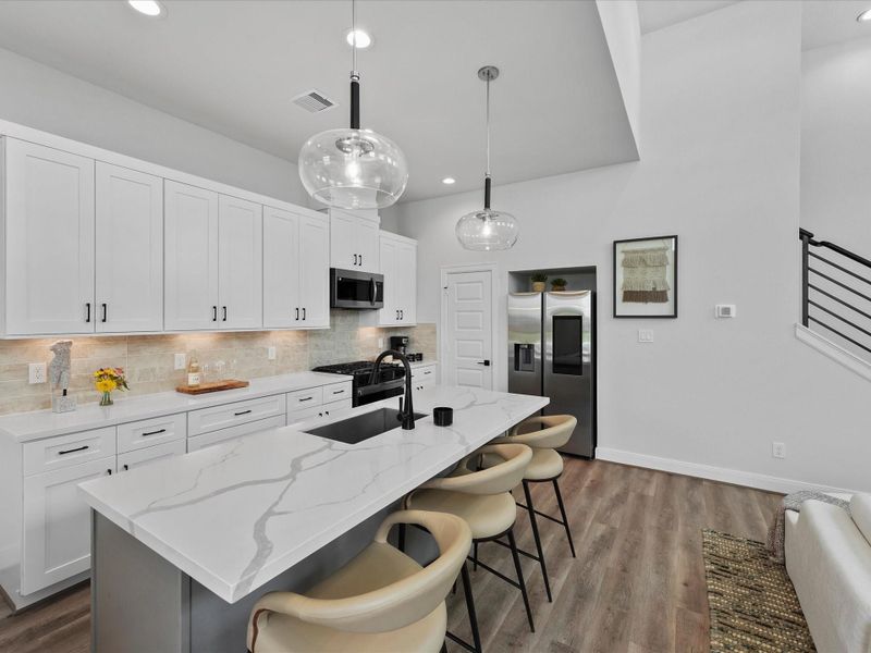 Furnished interior view inside a new home in Uptown District, Houston (Image 9).