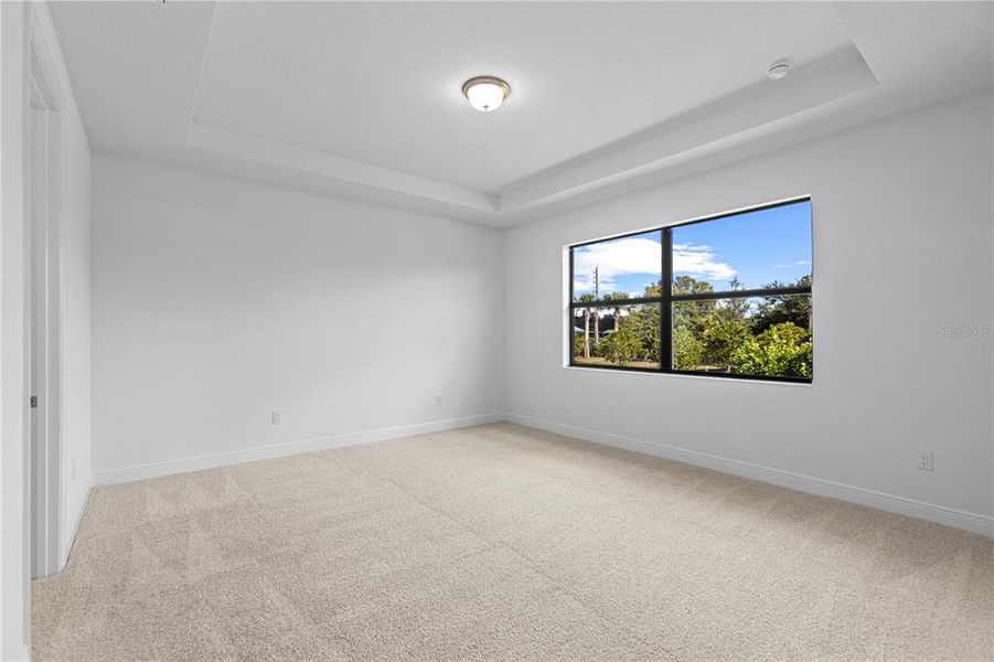 Spacious, unfurnished interior of a new home in Woodland Preserve, Parrish (Image 25).
