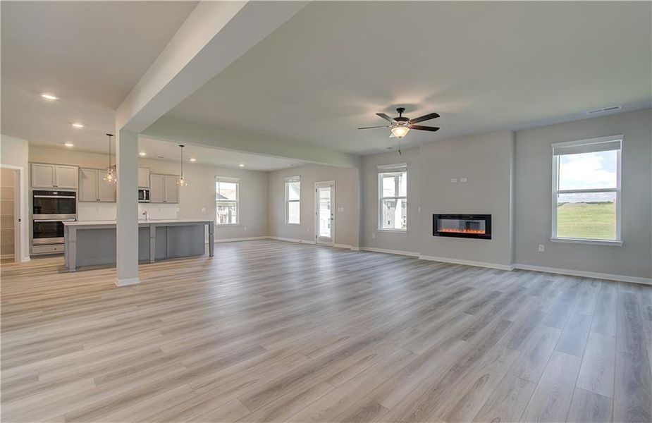 Spacious, unfurnished interior of a new home in Brighton, Locust Grove (Image 11).