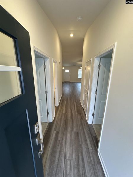 Spacious, unfurnished interior of a new home in Piney Woods Bluff, Columbia (Image 8).