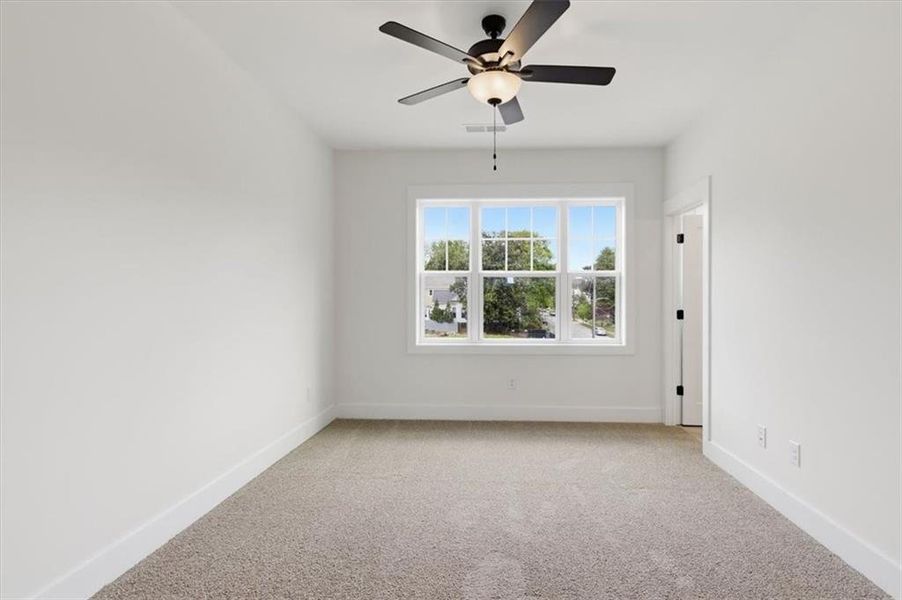 Spacious, unfurnished interior of a new home in , Atlanta (Image 37).