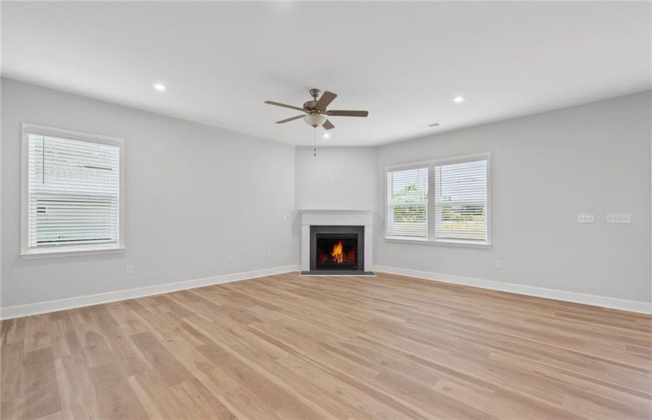 Spacious, unfurnished interior of a new home in Anderson Point Estates, McDonough (Image 27).