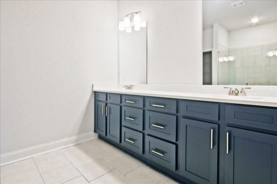 Close-up of interior finishes inside a home in Cooper's Walk, Loganville (Image 10).