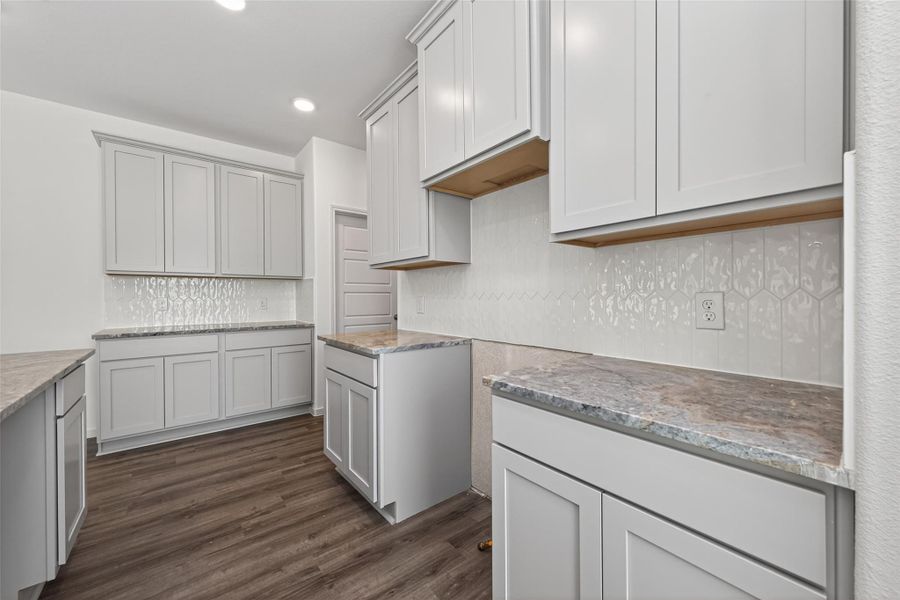 Furnished interior view inside a new home in Enclave at Willis, Willis (Image 17).