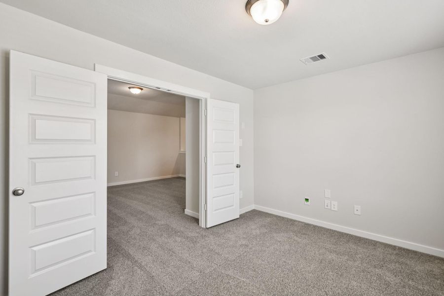 Photo is not of the actual home but is an inspirational photo of builder’s model home and may depict options, furnishings, and/or decorator features that are not included. Photo is not of the actual home but is an inspirational photo of builder’s model home and may depict options, furnishings, and/or decorator features that are not included.