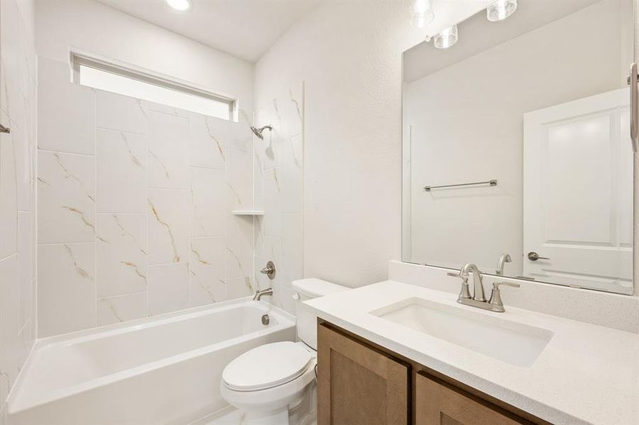 Furnished interior view inside a new home in Addison Hills, Cedar Hill (Image 16).