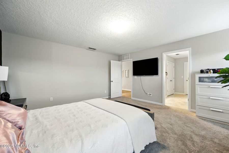 Furnished interior view inside a new home in , Jacksonville (Image 35).