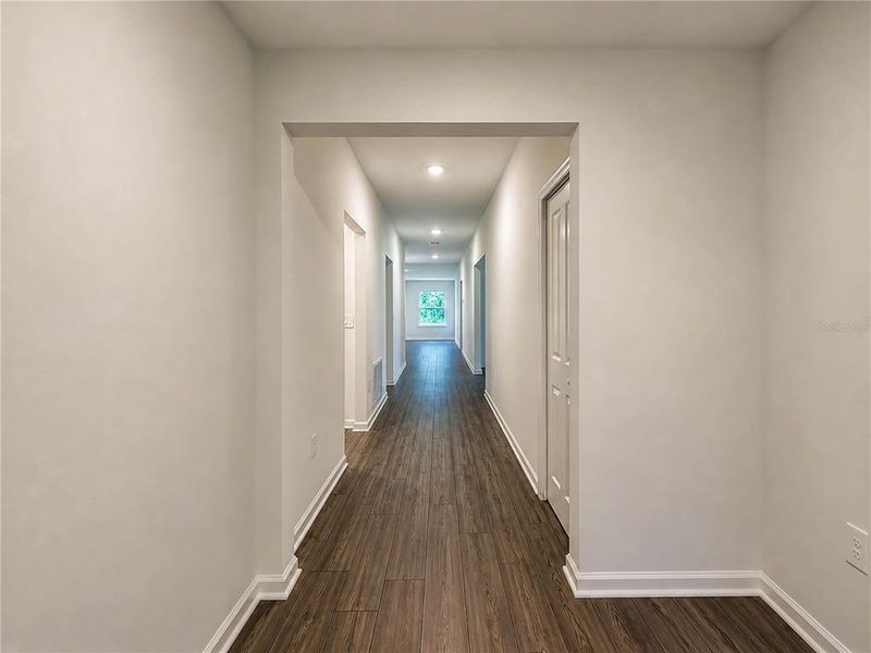 Spacious, unfurnished interior of a new home in Marion Ranch, Ocala (Image 19). Spacious, unfurnished interior of a new home in Marion Ranch, Ocala (Image 19).