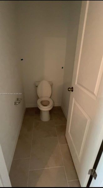 Furnished interior view inside a new home in , Lehigh Acres (Image 13).