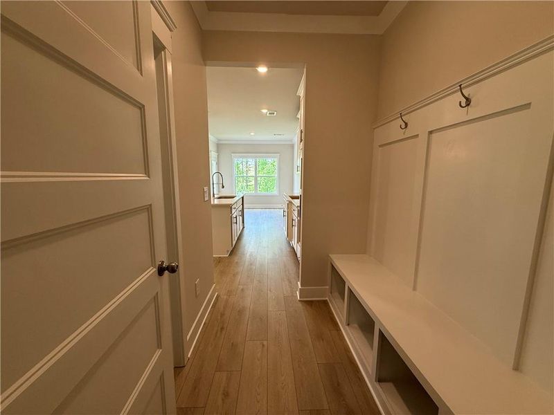 Spacious, unfurnished interior of a new home in Ponderosa Farms Estates, Gainesville (Image 16).