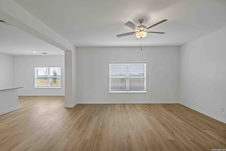Spacious, unfurnished interior of a new home in , San Antonio (Image 20).