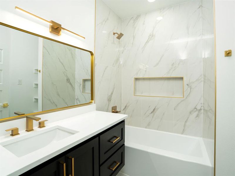 Furnished interior view inside a new home in , Dallas (Image 14). Furnished interior view inside a new home in , Dallas (Image 14).