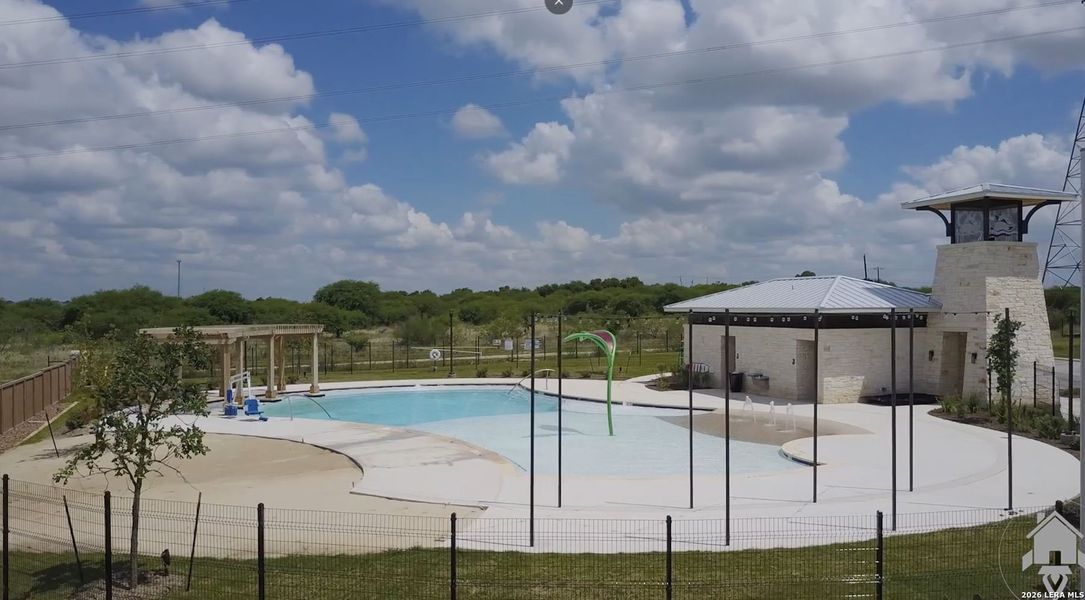 Community amenities in Foxbrook, Cibolo (Image 18).