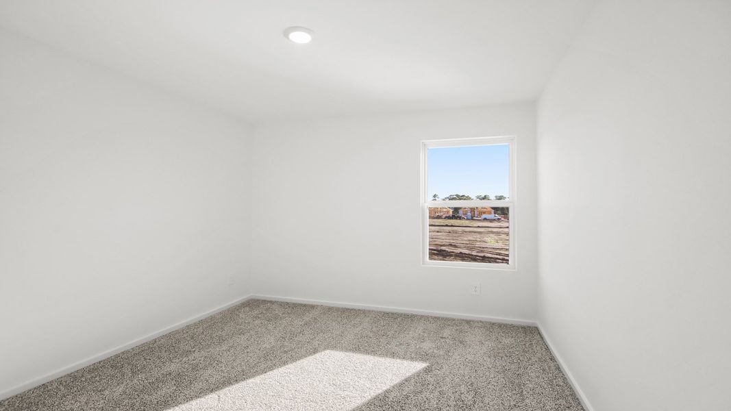 Spacious, unfurnished interior of a new home in Lexington Heights, Willis (Image 18).