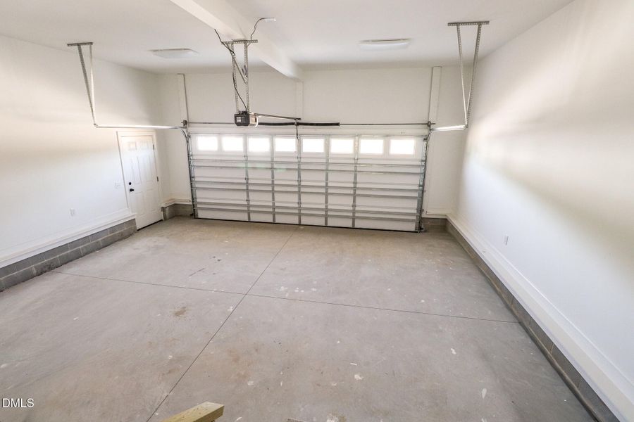 225 interior 12