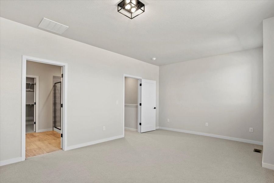 Spacious, unfurnished interior of a new home in Arras Park, Thornton (Image 15).