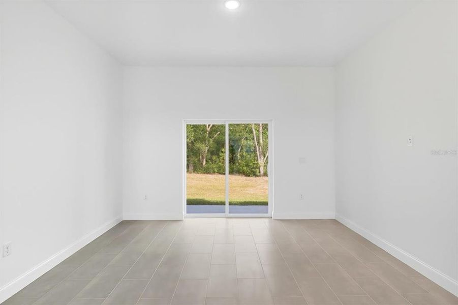 Spacious, unfurnished interior of a new home in , Dunnellon (Image 24). Spacious, unfurnished interior of a new home in , Dunnellon (Image 24).