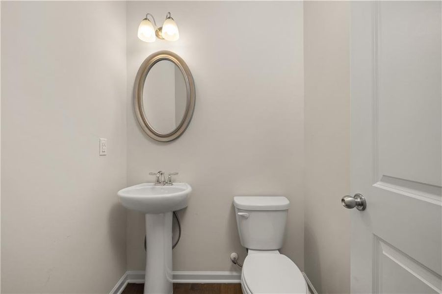 Furnished interior view inside a new home in Sandtown Falls, Atlanta (Image 6). Furnished interior view inside a new home in Sandtown Falls, Atlanta (Image 6).