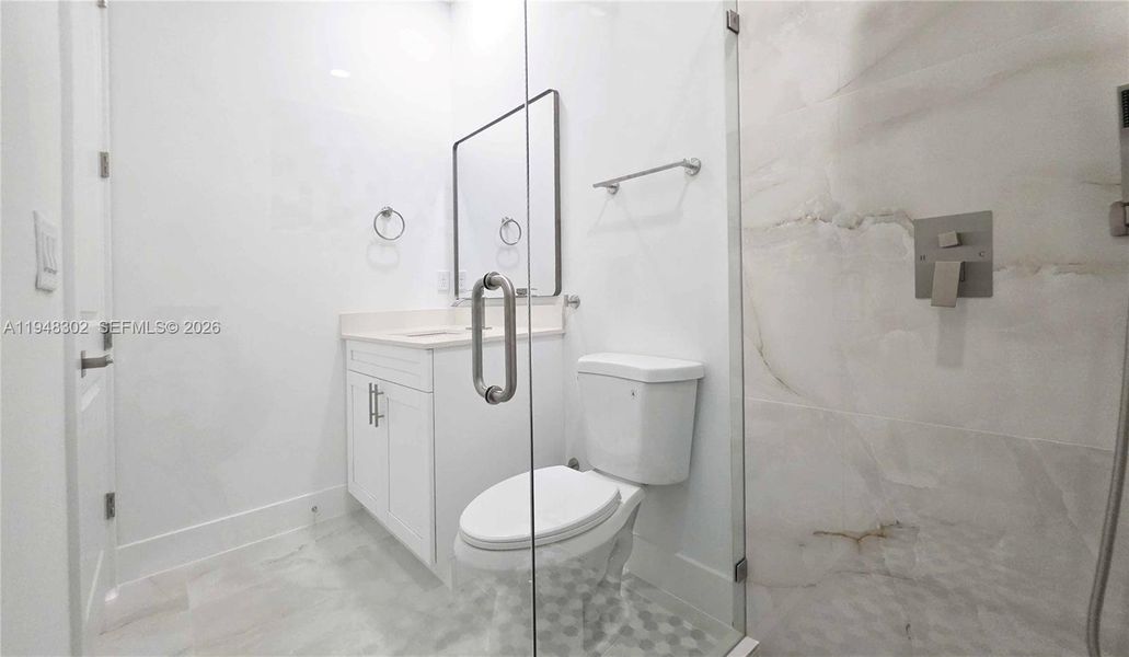 Furnished interior view inside a new home in , Lehigh Acres (Image 5).