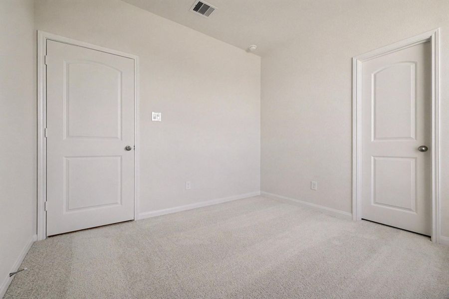 Spacious, unfurnished interior of a new home in Clear View Estates, Willis (Image 16).