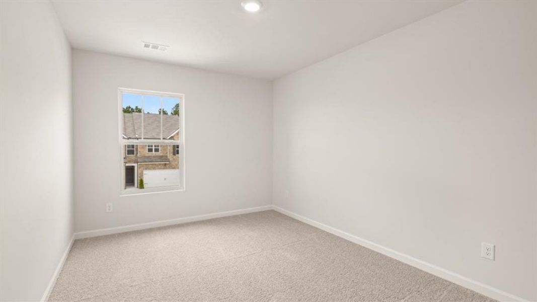 Spacious, unfurnished interior of a new home in Pointe Park, Union City (Image 15).