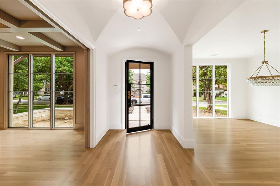 Spacious, unfurnished interior of a new home in , University Park (Image 12).