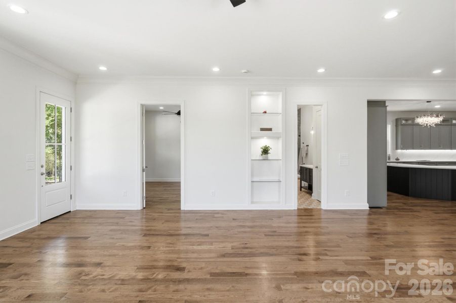 Spacious, unfurnished interior of a new home in , Monroe (Image 30).