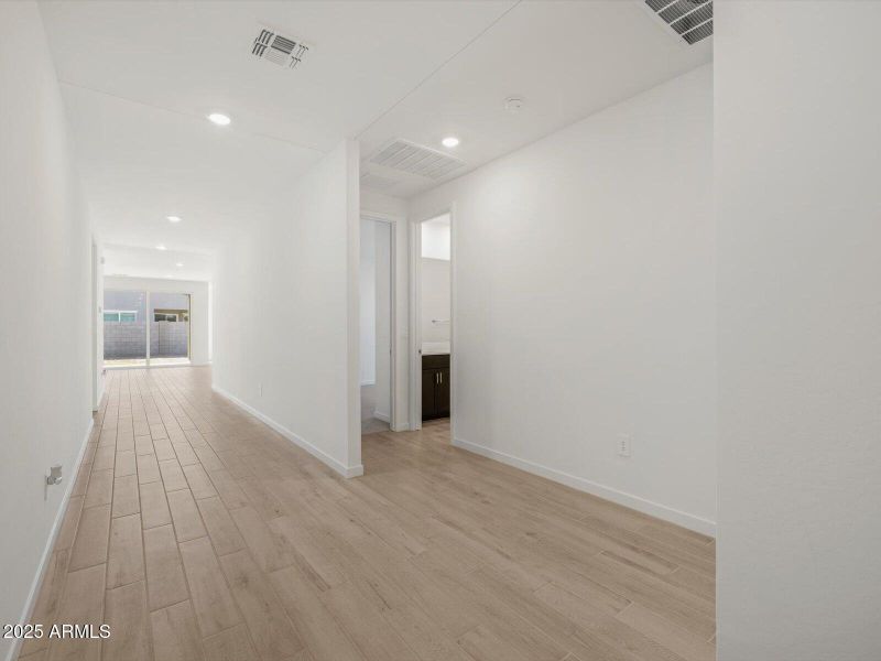 03-IMG_0004 03-IMG_0004