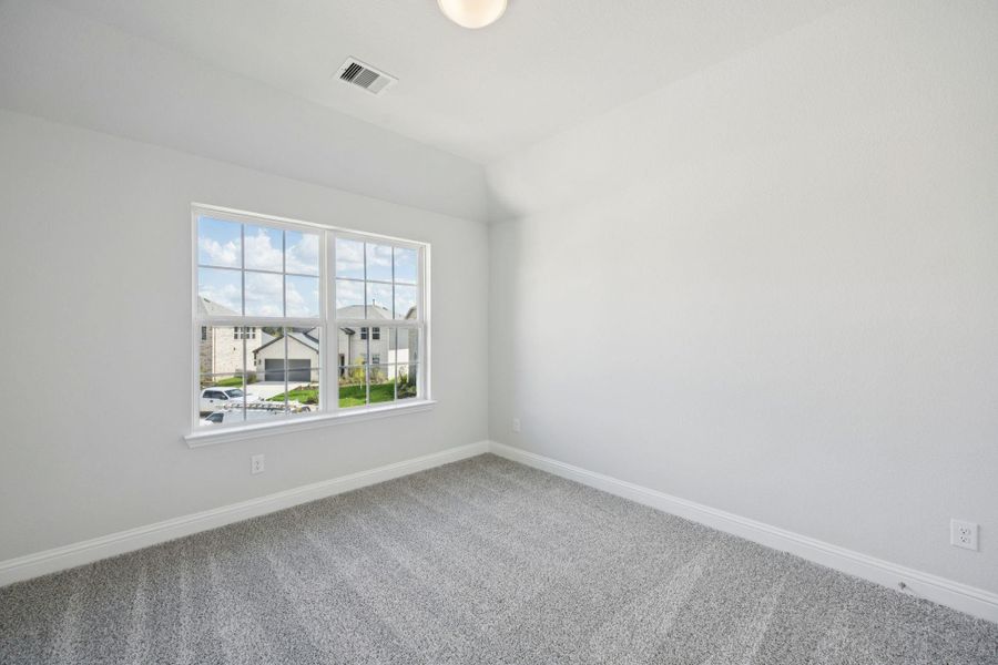 Spacious, unfurnished interior of a new home in Saint Tropez, Houston (Image 21). Spacious, unfurnished interior of a new home in Saint Tropez, Houston (Image 21).
