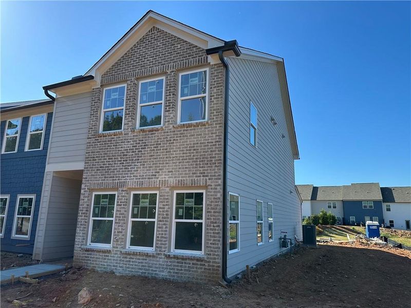 Image 22 of a home in Laurelwood. Image 22 of a home in Laurelwood.