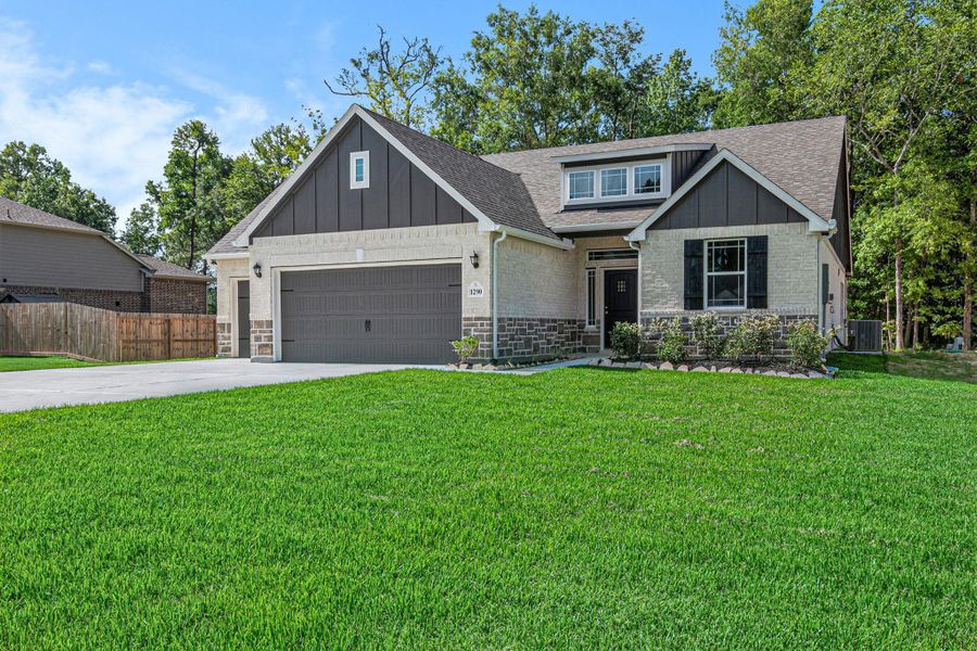 Image 35 of a home in Encino Estates. Image 35 of a home in Encino Estates.
