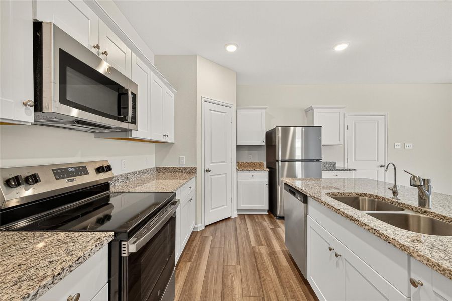 Furnished interior view inside a new home in Chapel Run, Montgomery (Image 26). Furnished interior view inside a new home in Chapel Run, Montgomery (Image 26).