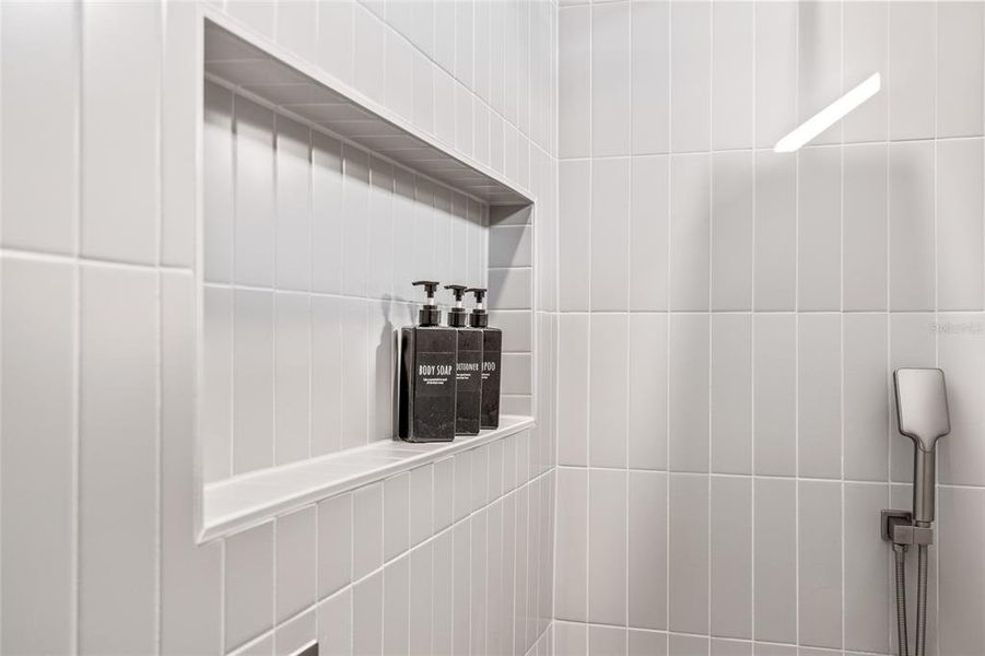 Close-up of interior finishes inside a home in , Port Charlotte (Image 21).