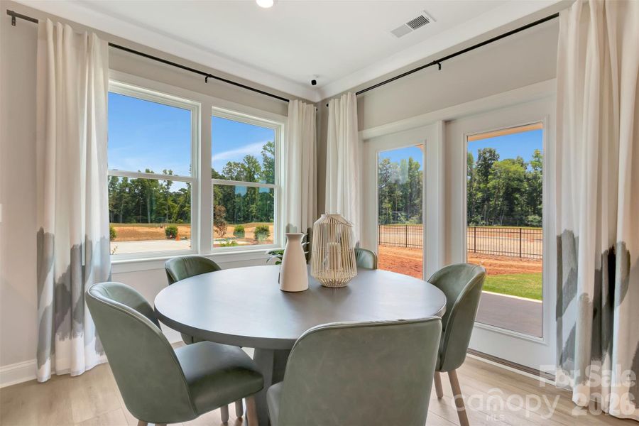 Breakfast area