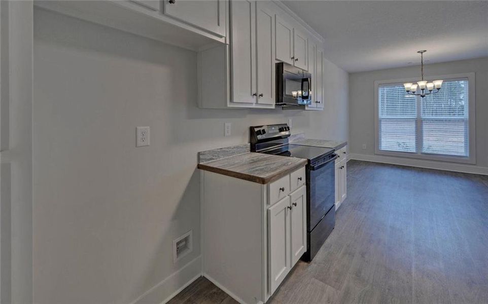 Furnished interior view inside a new home in , Hartwell (Image 8).