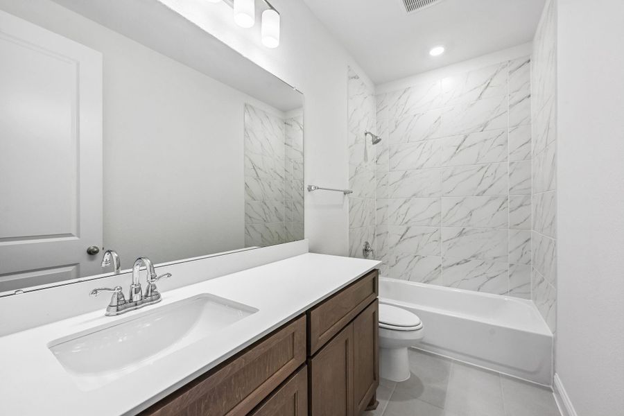 Furnished interior view inside a new home in , Magnolia (Image 14).