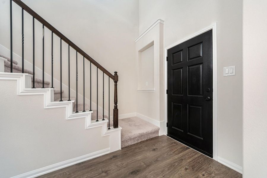 Spacious, unfurnished interior of a new home in Columbia Lakes, West Columbia (Image 12). Spacious, unfurnished interior of a new home in Columbia Lakes, West Columbia (Image 12).