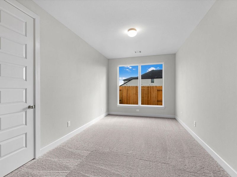 Spacious, unfurnished interior of a new home in Brookewater, Rosenberg (Image 14).
